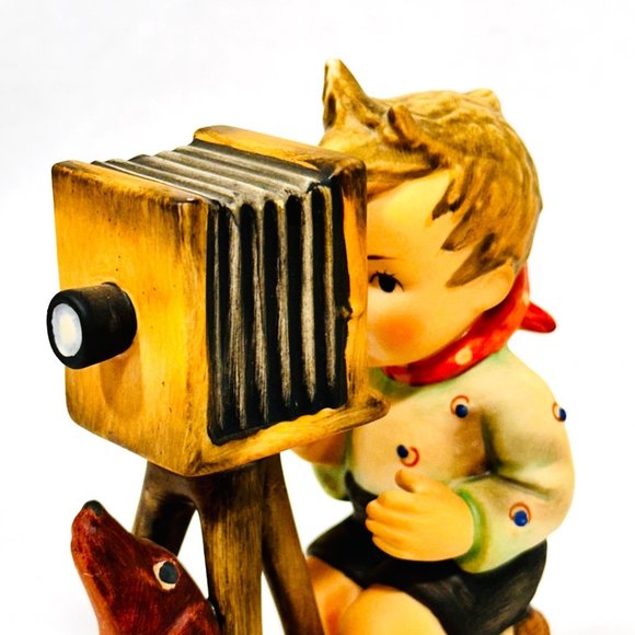 Goebel Hummel #178 "The Photographer" TMK5 - Picture 9 of 12